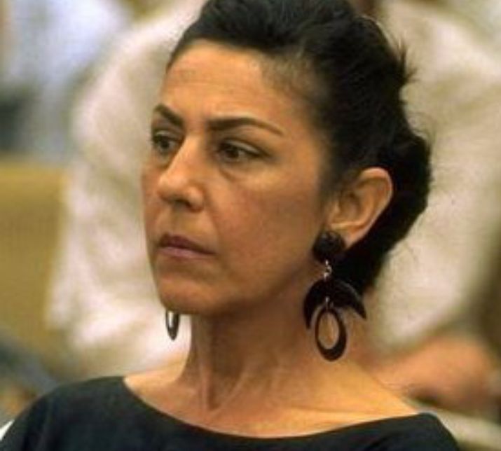 ¡Un día para recordar a una heroína eterna! 🌺

Cada #11DeEnero, Cuba honra la memoria de #CeliaSánchezManduley, conocida cariñosamente como la "flor más autóctona de la Revolución".