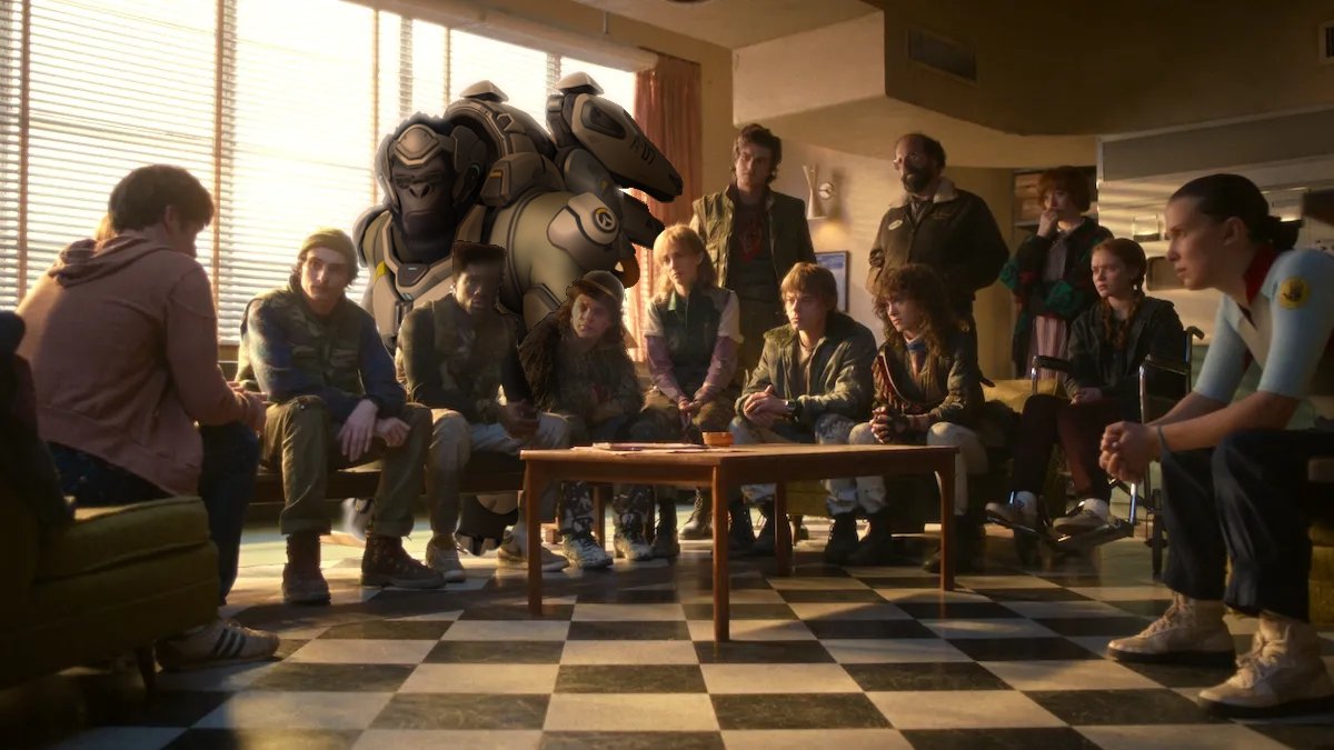 Rynothoratin_'s tweet image. Editing Winston Overwatch into random images/scenarios every day 🦍

Day 13