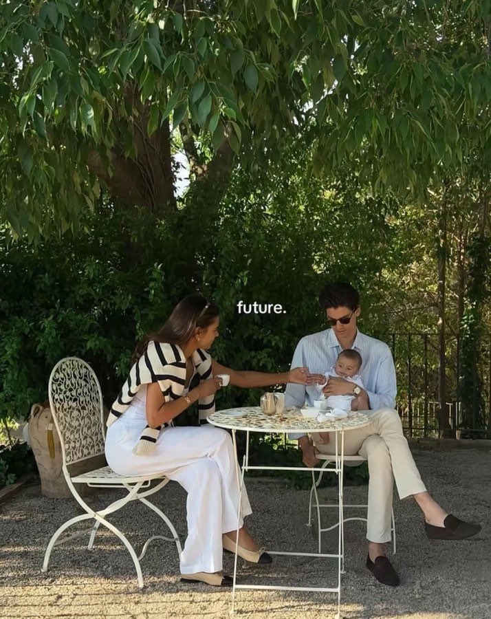 loveucouple's tweet image. 