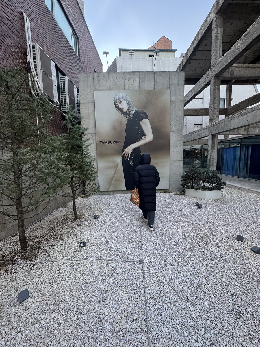 極寒かんこく楽しかったあああ☃️
GROVEの巨大ナヨンちゃんも見れたしピリは安定にどこにでもいた🧋

次はスキズのペンミで行けたらいいな〜