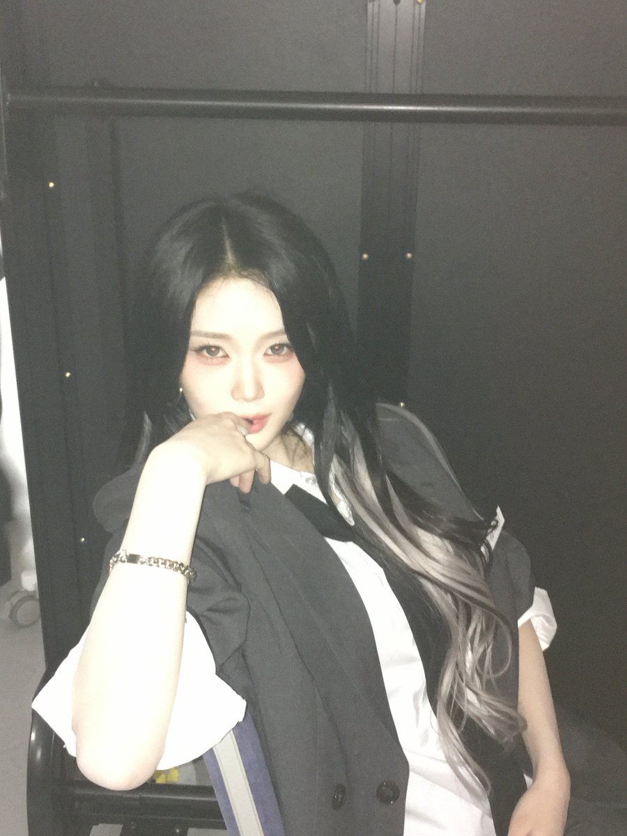 tripleS ユビン FC オブジェクト 💜💙🖤 #tripleS #트리플에스 #トリプルS #YuBin #유빈 #ユビン K-POP・アジア