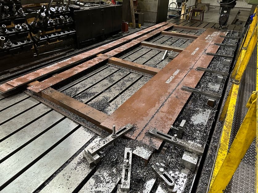 TeesComponents's tweet photo. ✔️ Milling Capacity up to 12m length
✔️ Turning Capacity up to 6.8m diameter
✔️ Lifting capability up to 72 tonnes

#AnotherTeesComponent #PrecisionMachining #LargeScaleMachining #HeavyMachining #CNCMachining #Machining #LinePlanoMiller #TeesComponents #milling #cncmilling
[4/5] https://t.co/eP1Ogl7RkQ