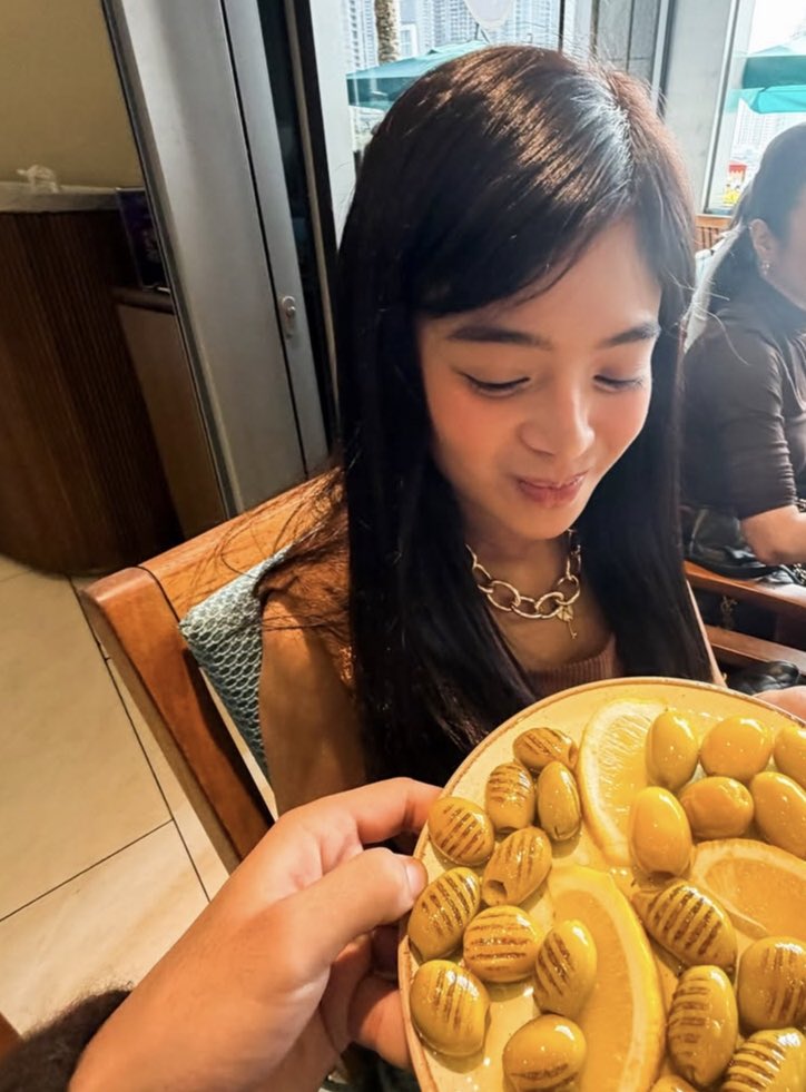 vvvvoem's tweet photo. what if umiyak ako🥹🥹🫶🏻

#DustBia https://t.co/AlK9oopu08