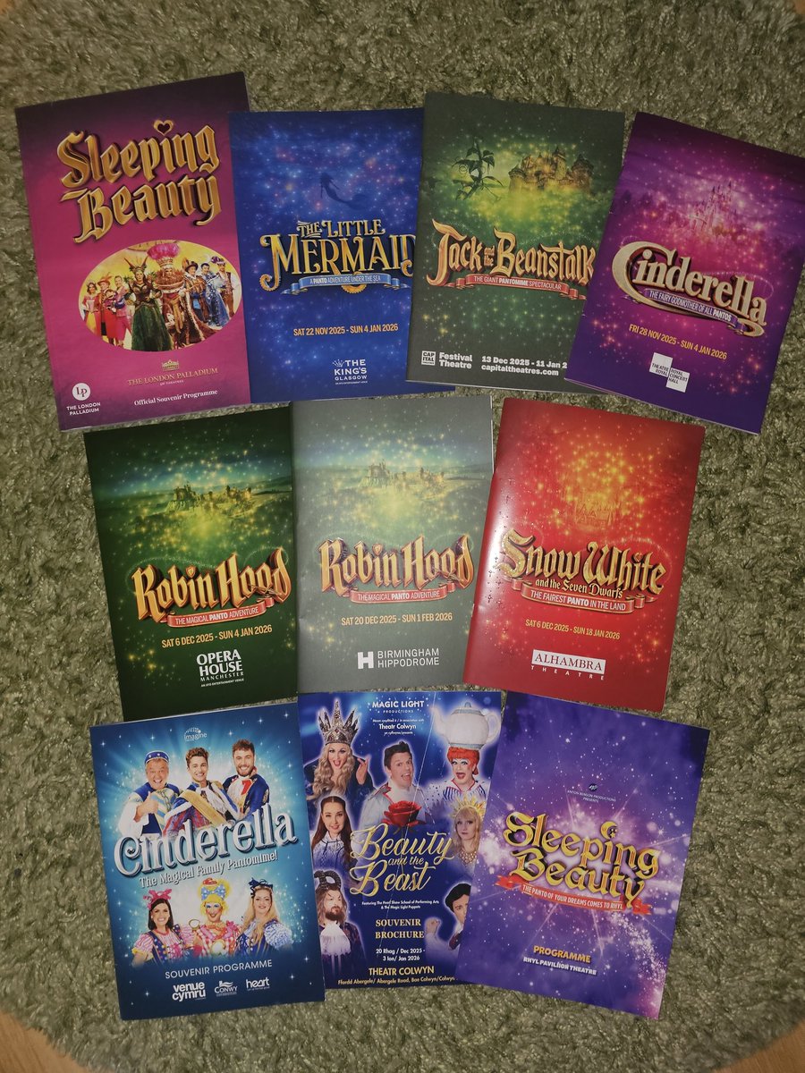 Josh's Panto Chat tweet media