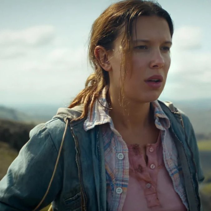 SThingsSpoilers's tweet image. While writing the #StrangerThings5 finale, the Duffer Brothers debated and couldn’t agree on how Eleven’s story should end.

Matt argued that if Eleven returns and reconnects with Hopper, it signals a clear choice to live. Ross pushed back, saying the ending should remain open.…