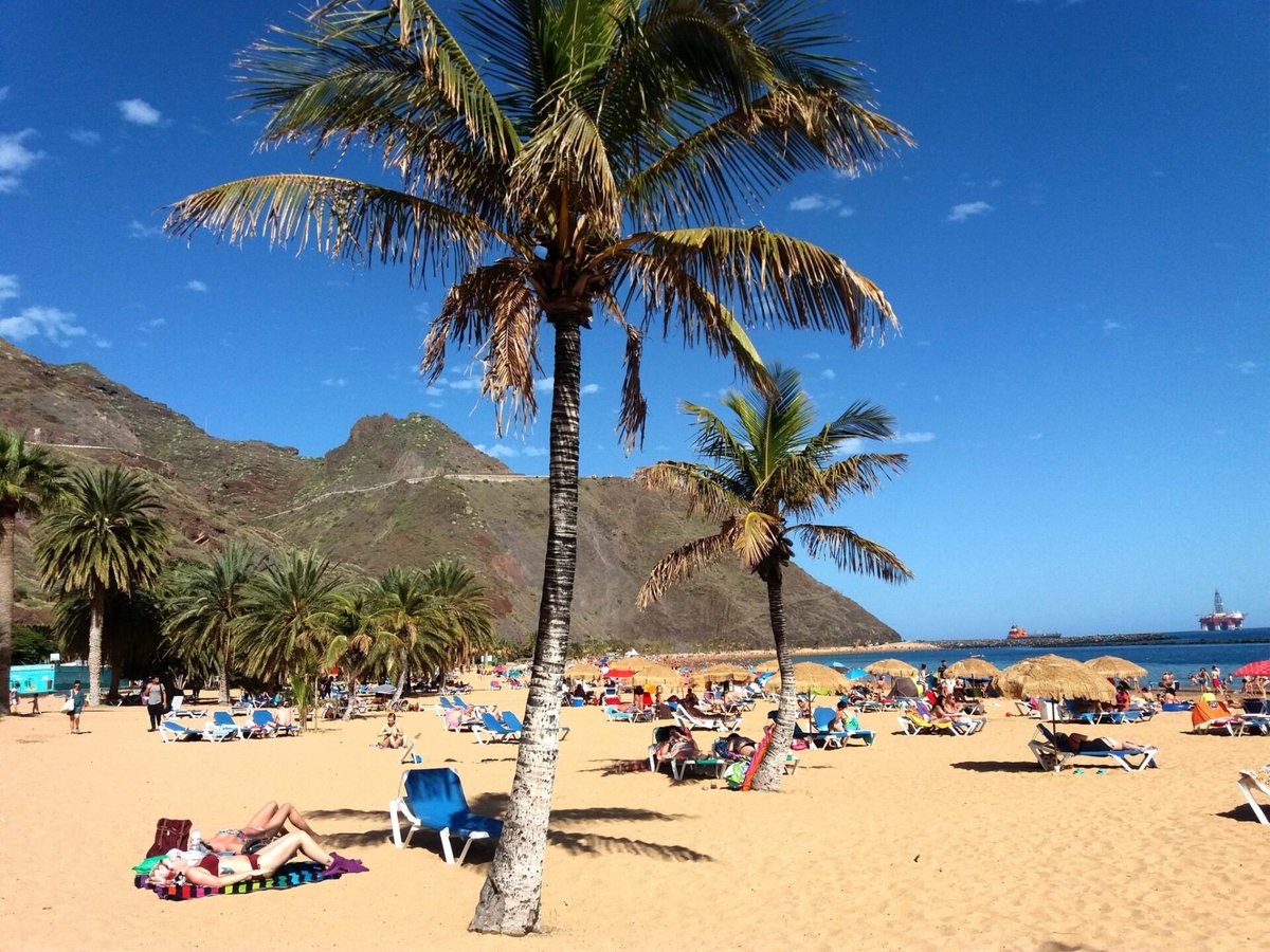 Tenerife is great place to get some sun at this time of the year! @Travalacom <a href="/AVAFoundation/">AVA Foundation</a>