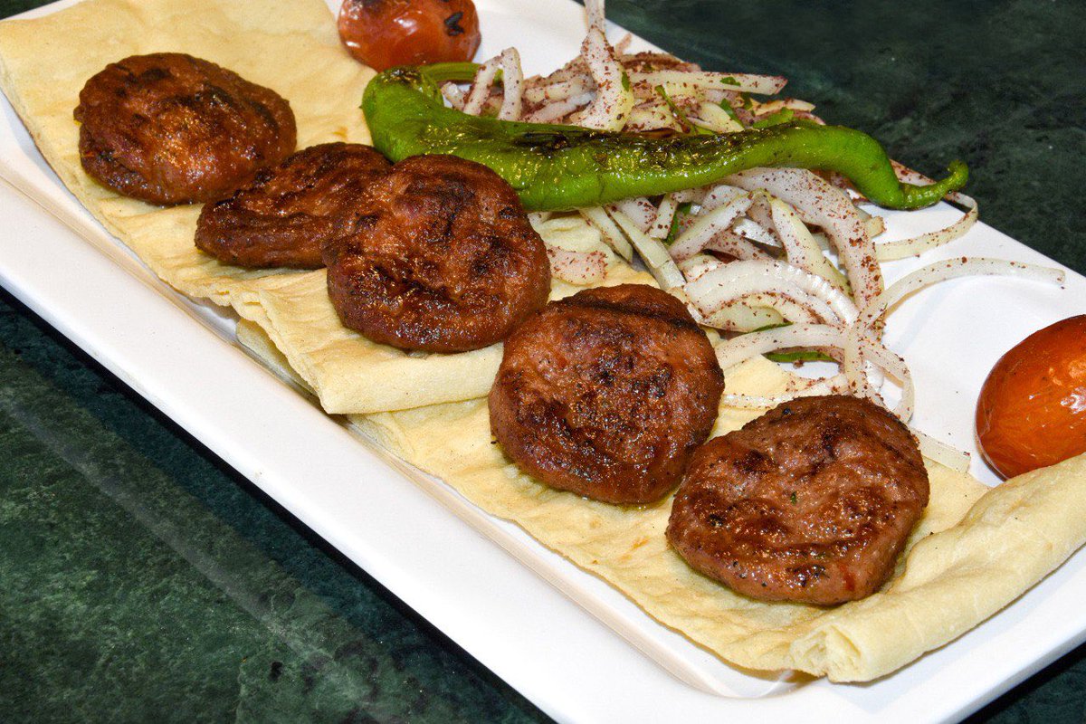 Kayaktan sonra en güzel durak❄️
Soğuk havaya sıcak bir mola vermek istiyorsanız Kardanadam Restoran’a davetlisiniz..🔥

☑️Tavuk Kanat
☑️Kuzu Şiş
☑️Tavuk Şiş
☑️Izgara Köfte 

📍Mehmet Özhaseki Bulvarı Küme Evleri Tekir Yaylası Melikgazi / KAYSERİ 
📞0 (352) 342 20 47