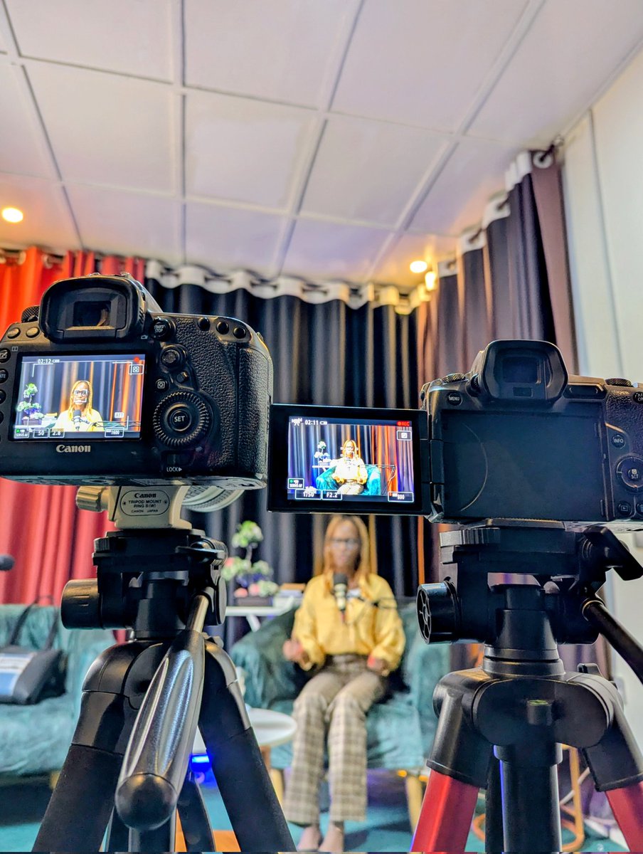 IsmartHouse_'s tweet photo. Niryari uzatangira Gukora Kunzozi Zawe zo Gukora Podcast Uyumwaka? Kd @IsmartHouse_ ihari Ngo 2026 ibe Umwkaa Winzozi Zawe, Witinda rero.....

Booking Space biroroshye: 0794433994 https://t.co/HhtLSIgKL2