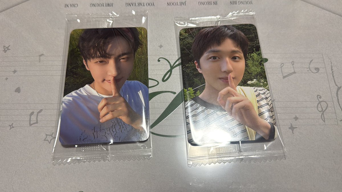 jp.ktown4u.com : goods list_シーズングリーティング/Kit SF9