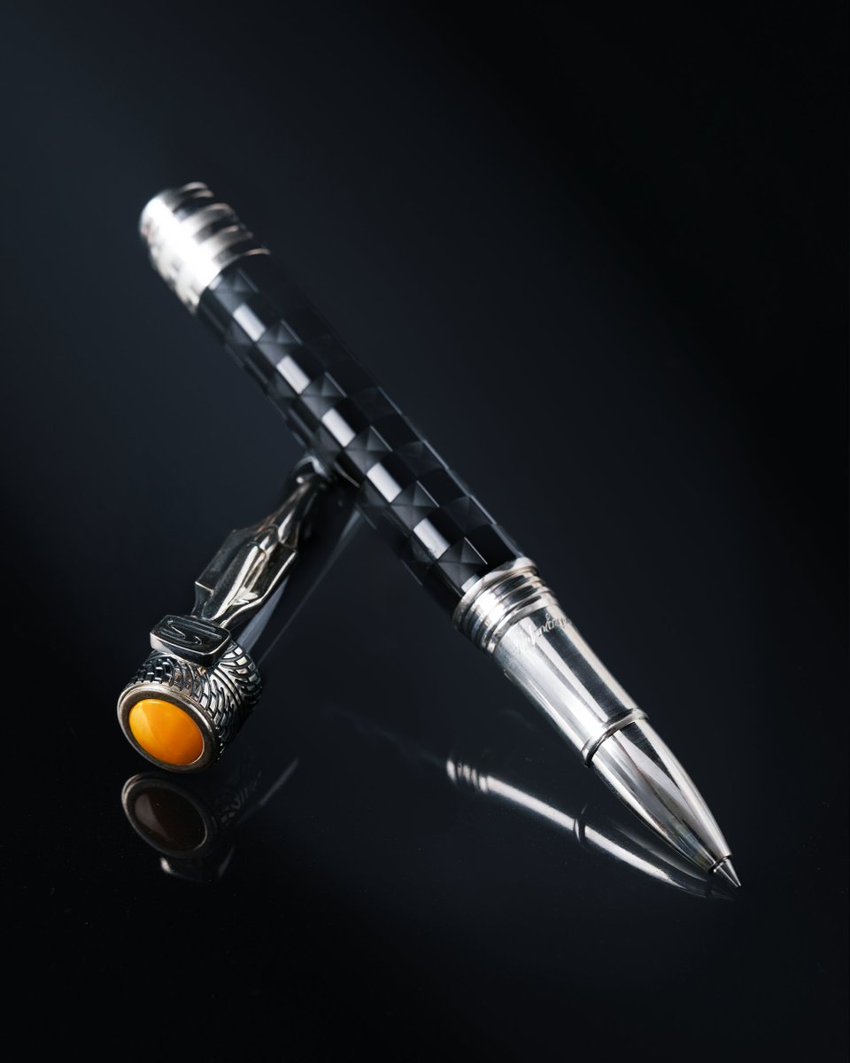 Falcons_Coll's tweet image. At Falcons, growth means thoughtful expansion.
We’re excited to welcome Montegrappa pen collectibles to our platform, bringing heritage craftsmanship into a new category.

Discover the selection
falcons.com/category/colle…

#FalconsCollective #Montegrappa #Pens #Collectibles