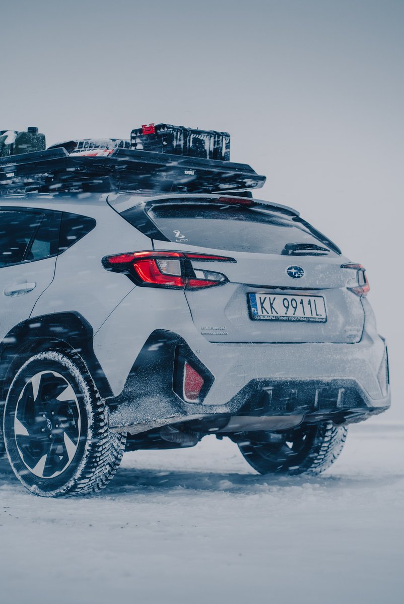 SubaruPolska's tweet photo. Temperatura odczuwalna przeszło minus 15 stopni, gęste opady śniegu, zimowa zawieja i drogi, których pługi nie nadążają odśnieżać. To idealna warunki dla Subaru Crosstreka
Obawiasz się zimy? Wybierz Crosstreka w wyprzedaży rocznika – szczegóły na stronie➡️ https://t.co/bvycIuBrnQ https://t.co/Jbi8Wng26q