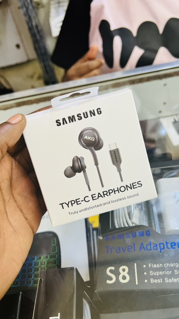 Type-C earphones available for just $5🔥
Call 0777278657 or App 0733406322
📍Century Mall. We deliver everywhere! 🚚