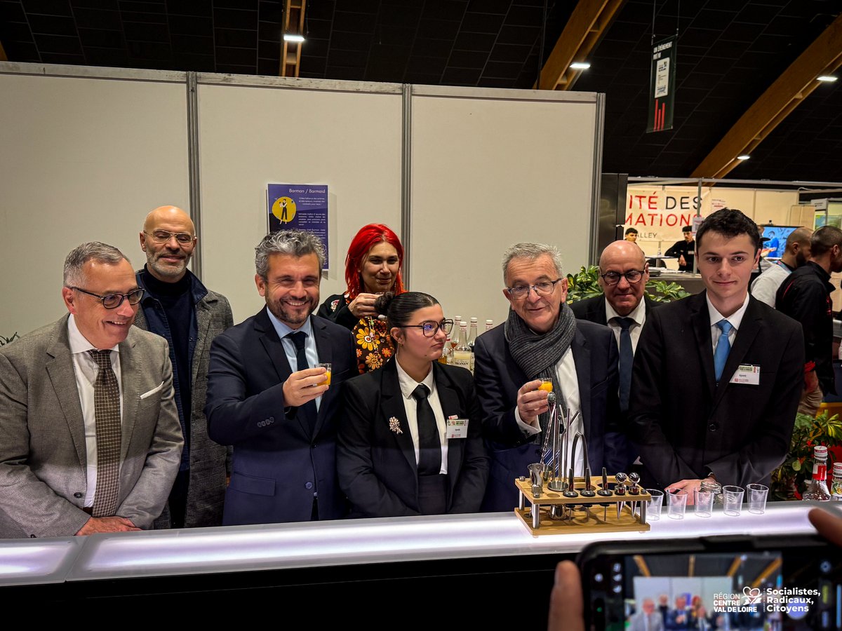 src_rcvl's tweet image. Le premier Forum de l’Orientation de l’année 2026 s’est déroulé ce week-end à Tours !

Ils sont au cœur de notre action avec la @RCValdeLoire pour informer, accompagner et soutenir l’égalité des chances. #RCVL #CentreValdeLoire