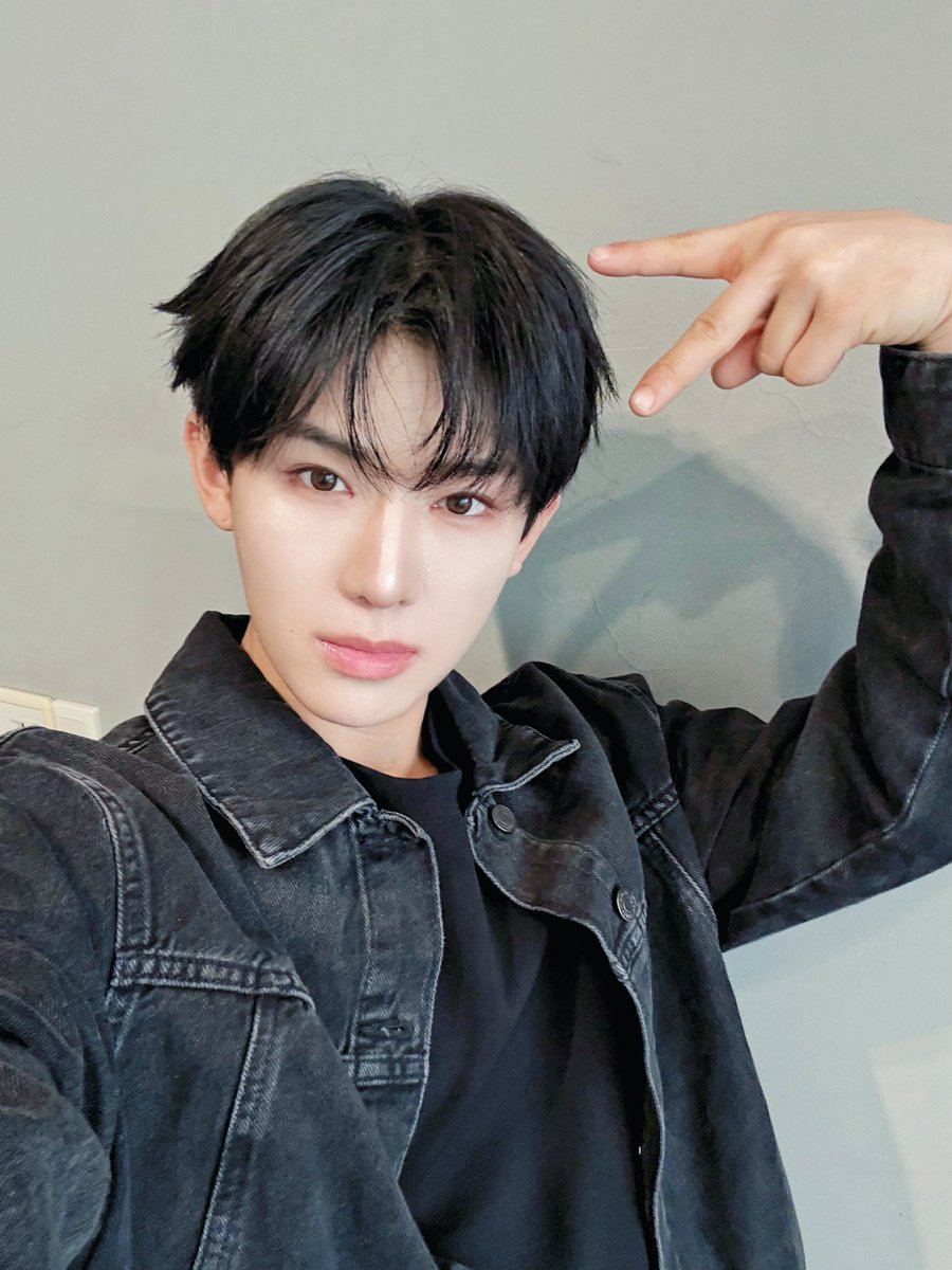 MODYSSEYWORLD's tweet image. #MODYSSEY #모디세이
#YICHEN #이첸