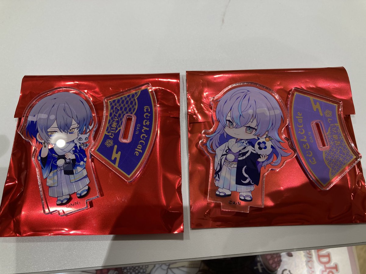 rinne_ace's tweet photo. 【交換】にじさんじ Dytica スイパラ スイーツパラダイス 特典 コースター アクリルスタンド 年賀状

【譲】
画像1.2枚目

【求】
💡のそれぞれ同種

本日上野 or 秋葉原手渡し、後日都内手渡し
※本日の場合スリーブ等を忘れてきてしまったため裸でのお渡し
検索からもお気軽にお声掛けください。 https://t.co/60tPqoROsT