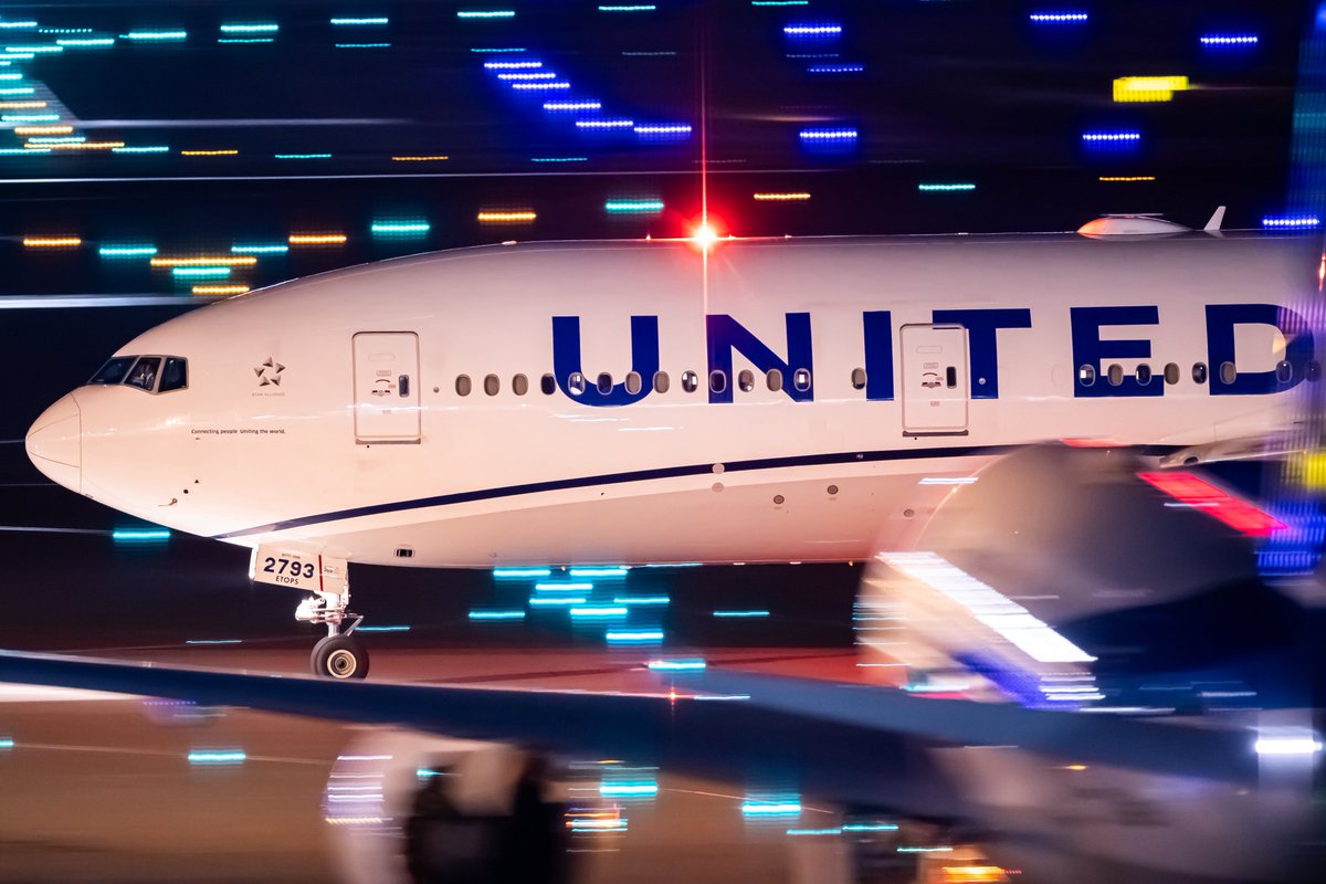 写真なんて好きなところを好きなように撮ればええと思います。

たまに「この界隈の代表して言わせてもらいますけど！」みたいな雰囲気で語ってる方もいらっしゃいますが、金儲けしてるわけでもないのに、構図やら設定やらそんなんの次でいいんです。

とりあえず好きなようにシャッター切ればええ