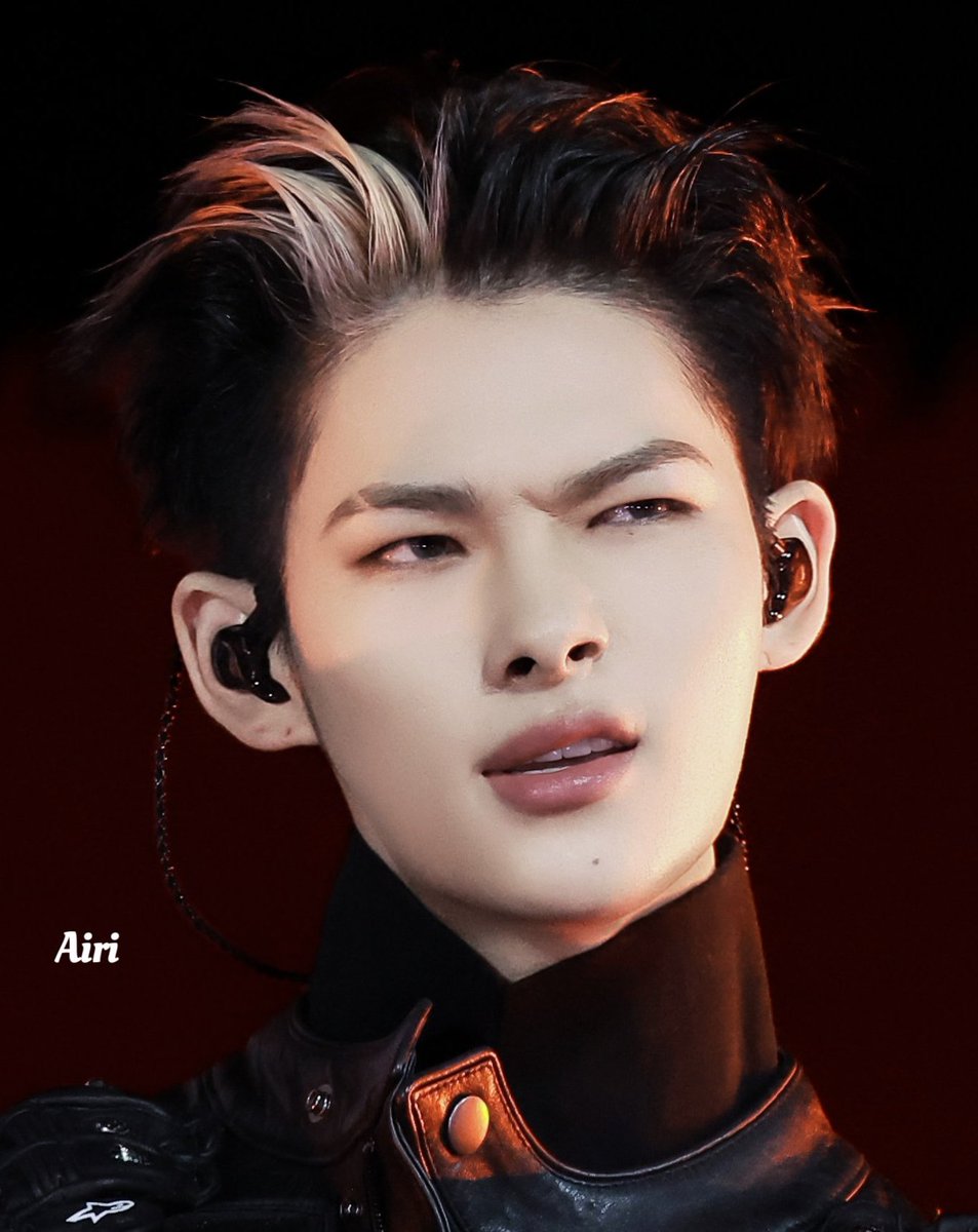 nikislight's tweet image. holy face card.