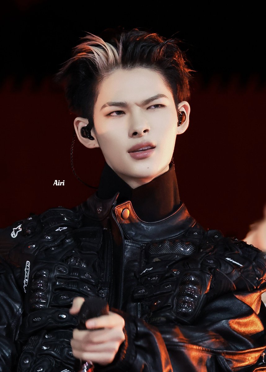 nikislight's tweet image. holy face card.