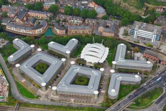 Stonelee have been undertaking regular remedial and compliance works over the last couple of years at Castle Meadow campus in Nottingham. Currently we are on site working on remedials to the internal doors and external windows.