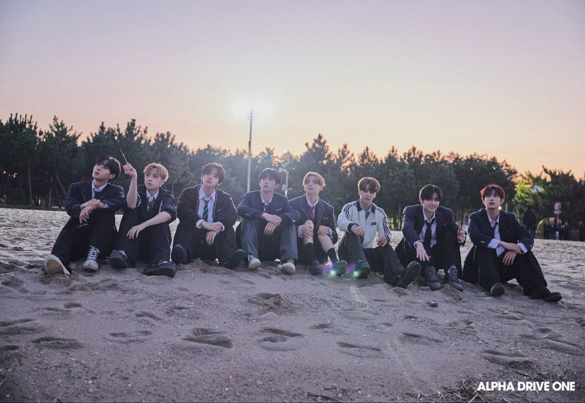 kakaycy4's tweet photo. @ALD1_GLOBAL ALD1 EUPHORIA OUT NOW

#Our8Stars #알파드라이브원   
#Drive_to_the_EUPHORIA
#유포리아의_첫번째_손님_앨리즈 https://t.co/GXjWRsjc1l