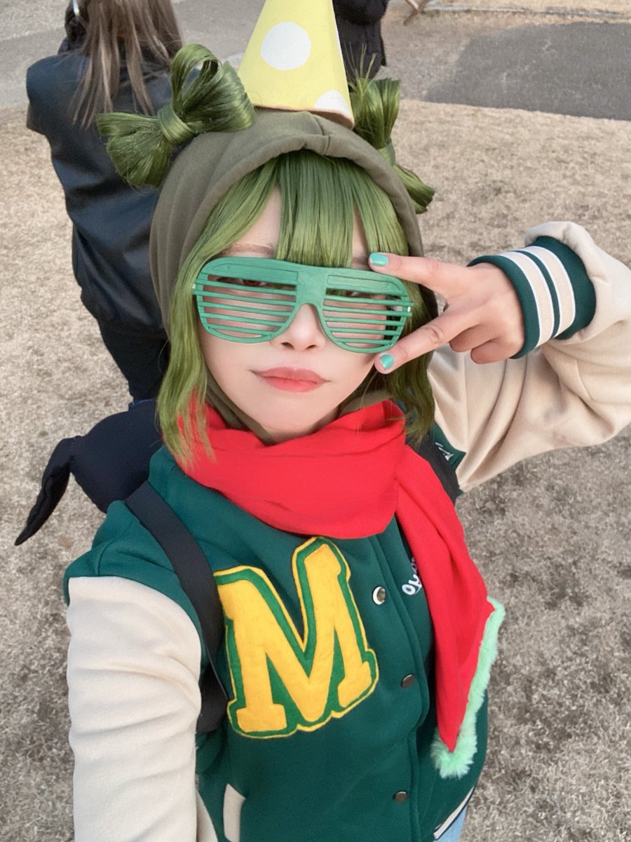 さむいので離脱‼︎
お疲れ様です〜念願の🧟ﾋﾞ子ちゃんが出来て幸せでした🫶

ウィッグ褒めてくれる方が多くて嬉しかったです！交流してくださったた方もいて、嬉しすぎました😘😍
 #ストグラ仮装 #アコスタ鶴舞