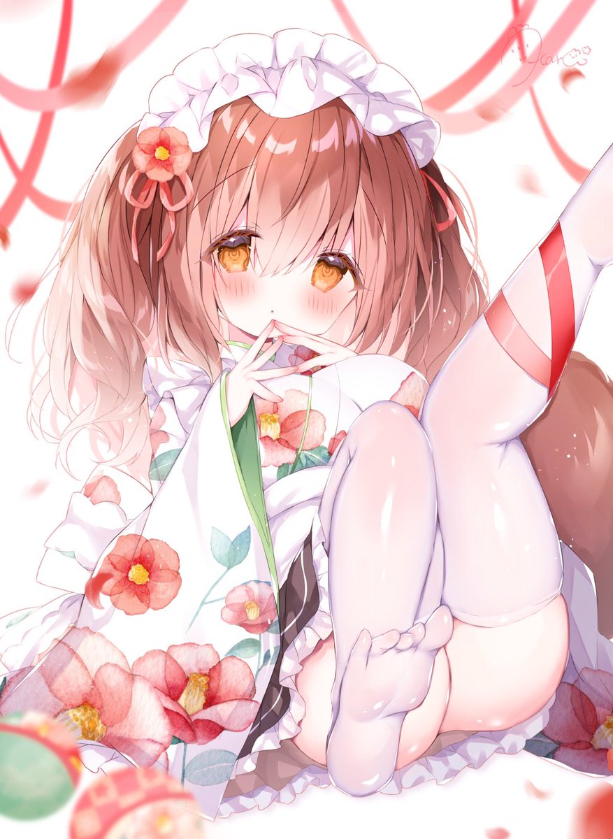 和メイド まろんちゃん🌰🌺 