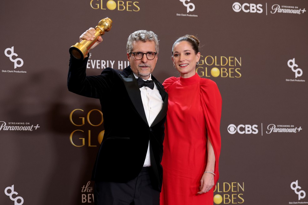 screenscaps's tweet photo. As vitórias do Brasil na história do #GoldenGlobes:

2026: 
• Filme Internacional - O Agente Secreto (Kleber Mendonça Filho)
• Ator em Filme de Drama - Wagner Moura

2025:
• Atriz em Filme de Drama - Fernanda Torres 

1999:
• Filme Internacional - Central do Brasil (Walter Salles).