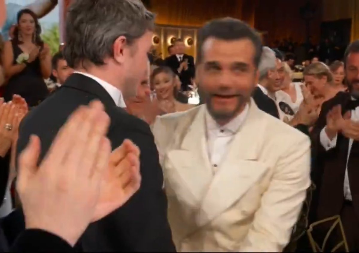 onlyouagb's tweet image. 😭😭😭😭😭😭😭😭