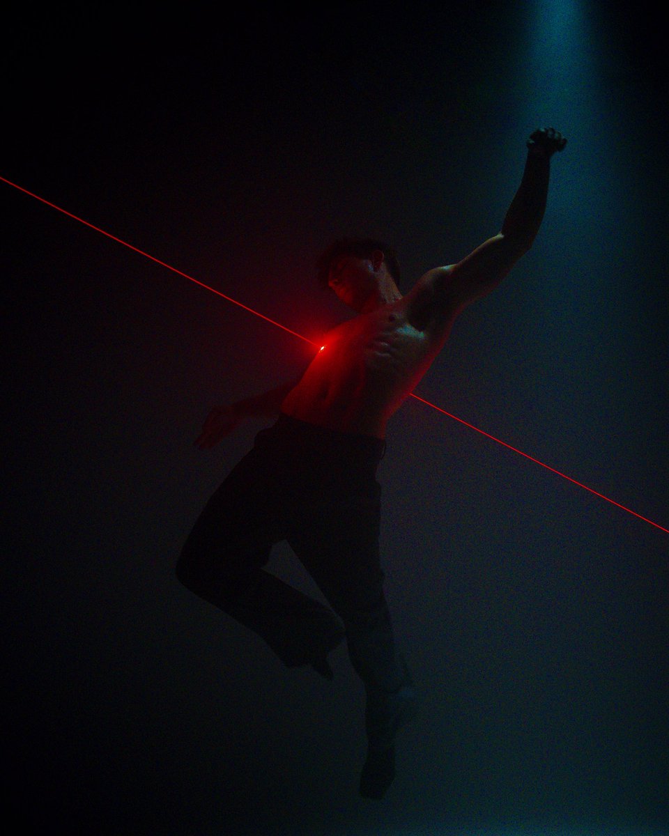 moodydarkroom's tweet image. Photos