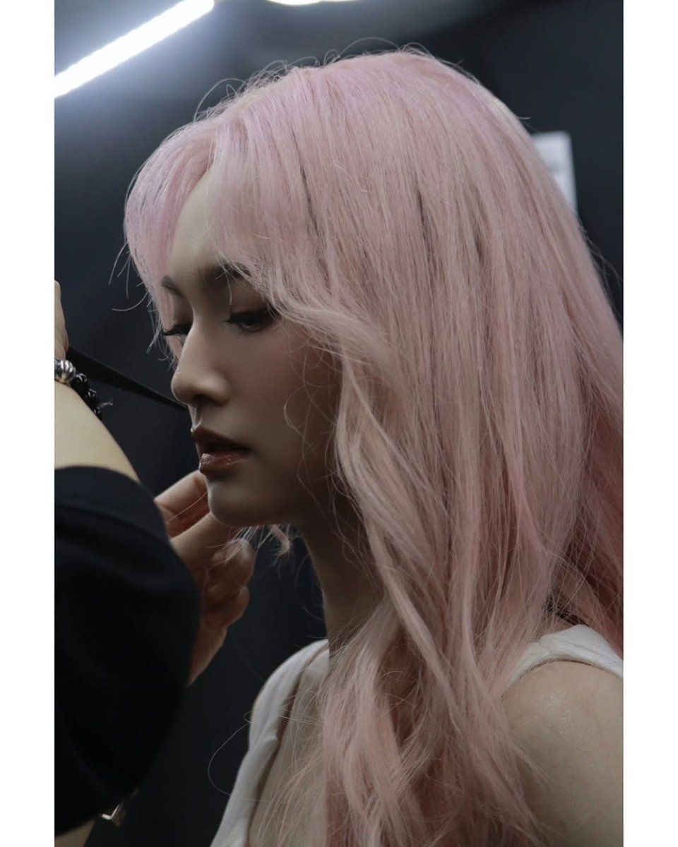 YangChengLinFan's tweet photo. Mermaid 🧜🏻‍♀️🧜🏻‍♀️ 🥰 

#RainieYang #Rainie #楊丞琳 #杨丞琳 #レイニー・ヤン #Cpop #Mandopop https://t.co/zwaorb6Mel