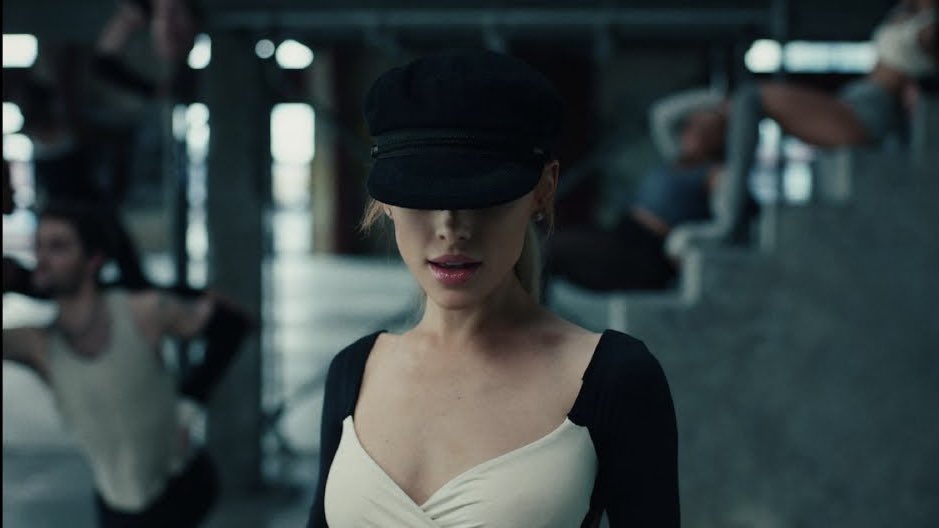 PopCrave's tweet image. 2 years ago today, Ariana Grande released “yes, and?”