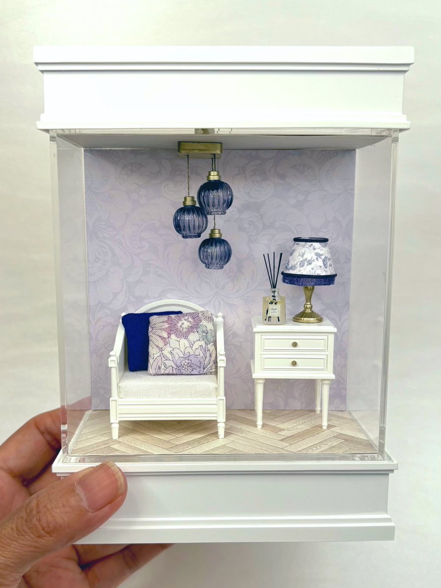 <a href="/miniature_MH/">Nunu's House（田中智）</a> ミニチュア教室
ライトを使った作品　
自由課題です

ライトを使った作品は私には難しいな。。と思っていましたが、今回教室で習うことができて嬉しいです☺️

今後の作品にも活かせていけたらと思います

こちらの作品は #ミニチュア極小技巧展2026 にて展示します
<a href="/miniature_art01/">ミニチュア極小技巧展~osaka~</a>