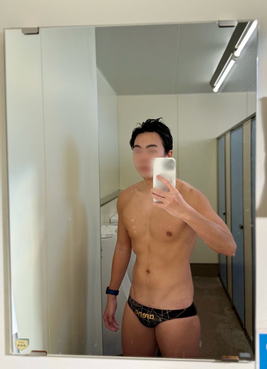 HSub855's tweet image. 1500m泳いだ〜🏊
新成人のみなさんおめでとう！㊗️