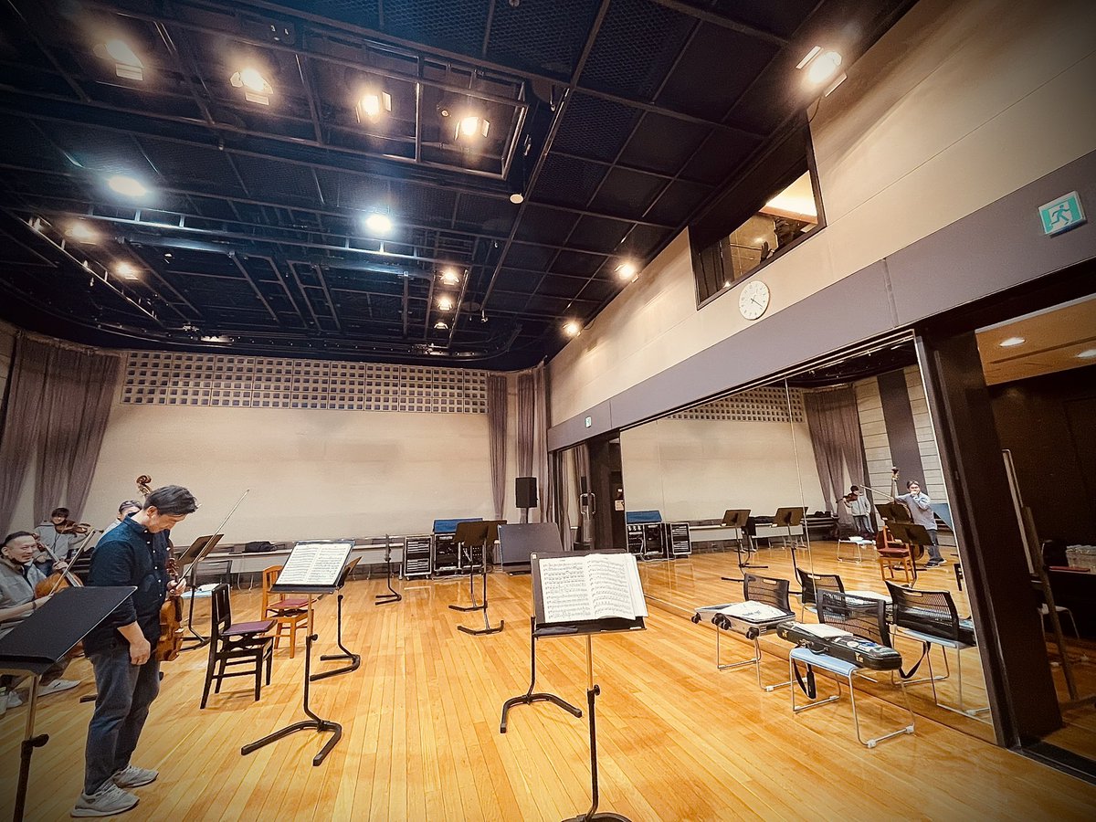 Imploded O. tweet media