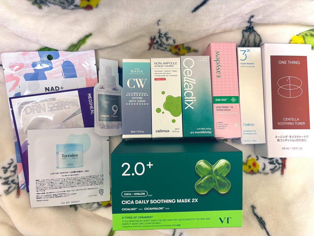 エガちゃん福袋！！！！ 箱もちゃんと専用デザインで凝ってた！ 何から