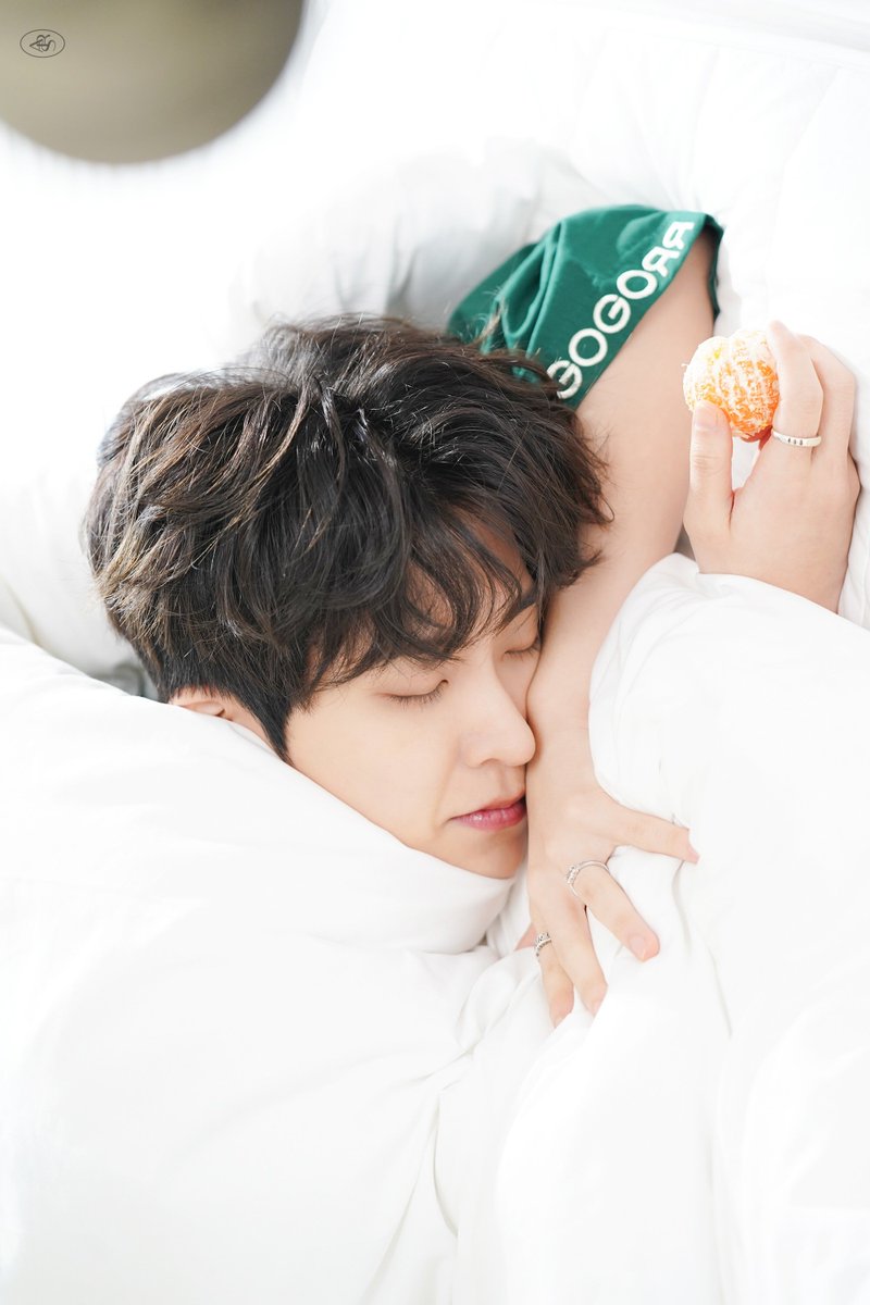 RukTher_RukTher's tweet image. D- 591 ทำไมน่ารักงี้ละยองแจ🦦
#We_Will_Wait_for_Youngjae 
#Youngjae #영재 #ยองแจ #GOT7 #GOT7FOREVER @GOT7Official @ChoiArs_YJ