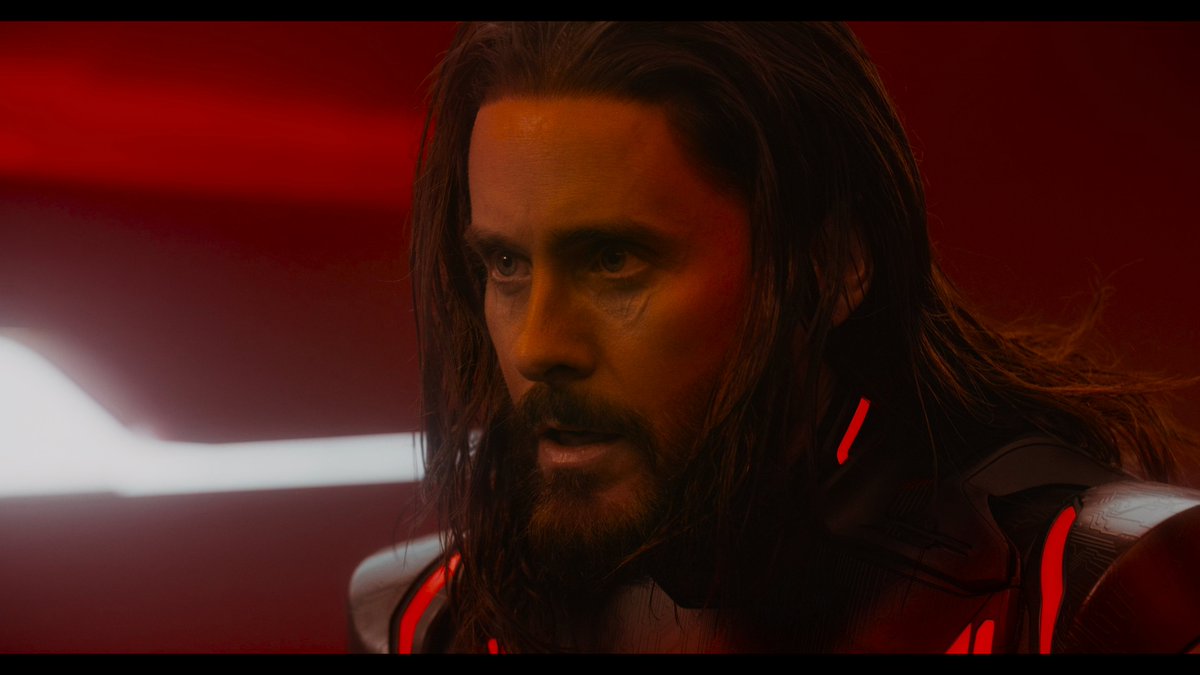 HighDefDiscNews's tweet image. /// The 4K shots are now live on the website. I'll be doing a separate post with the IMAX Enhanced Disney+ version later. I'll also finally be doing the original TRON 4K shots with comparisons soon as well.  Enjoy some IMAX shots, which make excellent wallpaper. ///

END OF LINE