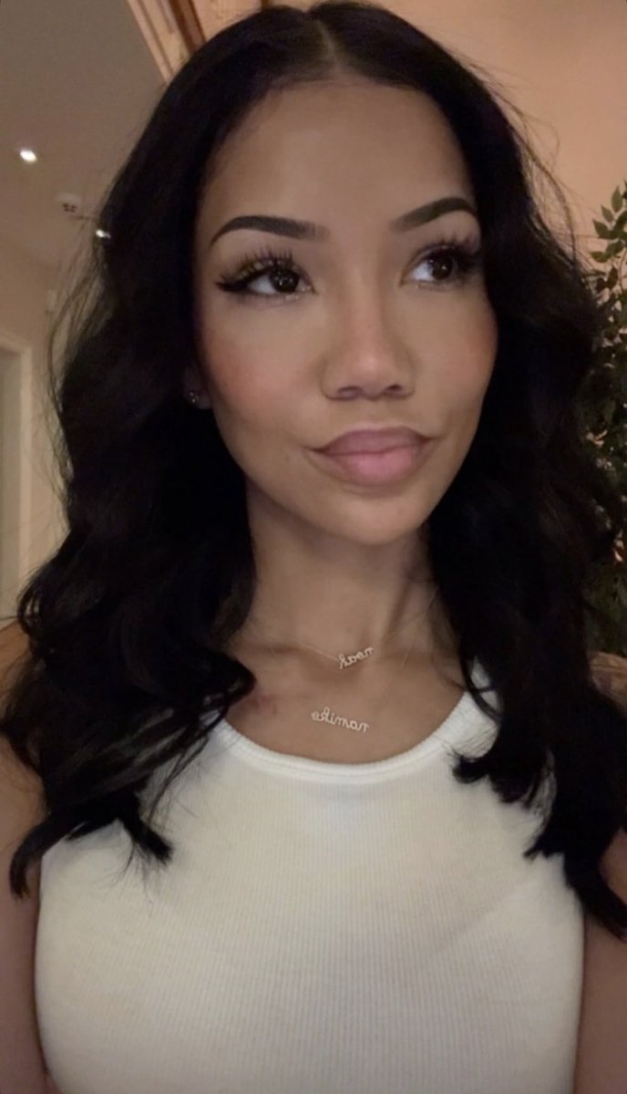 wavecheckers's tweet image. Jhené Aiko shares some selfies✨