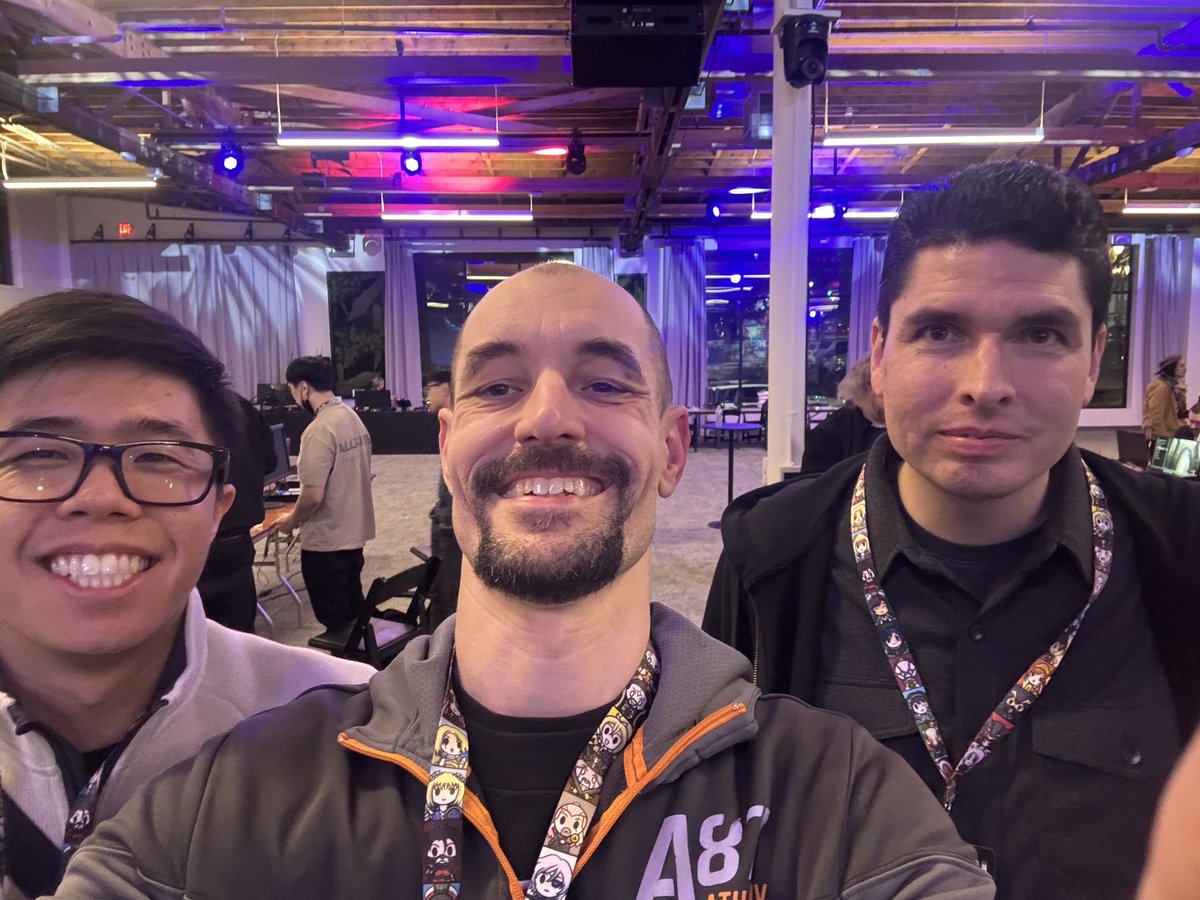 LeanXTriforcer tweet media