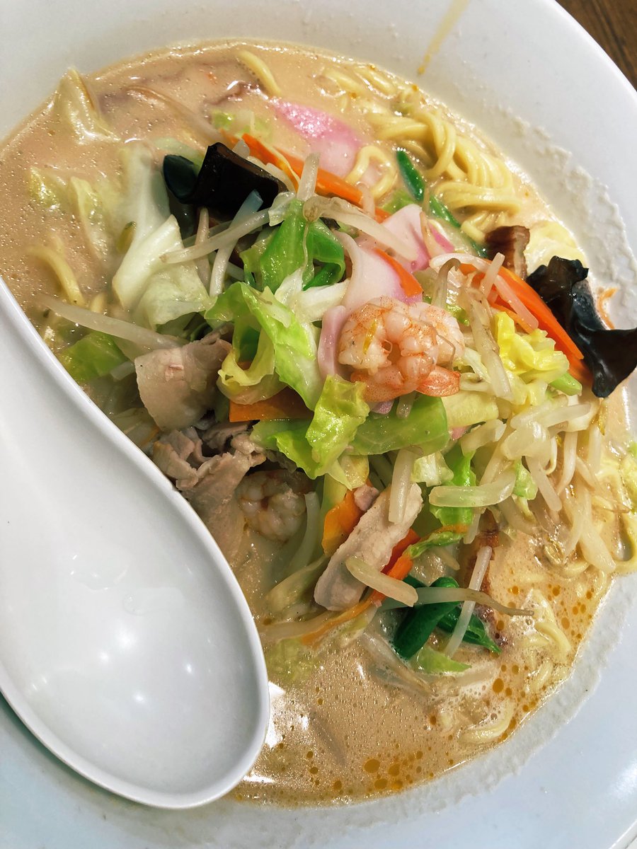 いいかい学生さん、リンガーハットをな、リンガーハットをいつでも食いにいけるくらいになりなよ。

それが、人間えら過ぎもしない貧乏過ぎもしない、ちょうどいいくらいってとこなんだ。