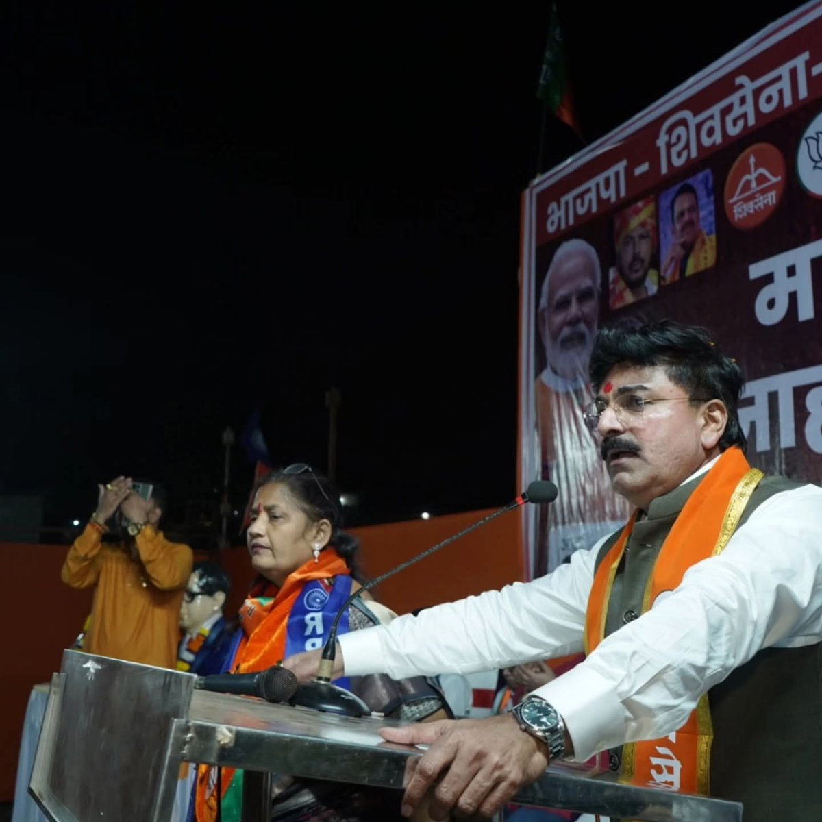 shewale_rahul's tweet photo. #चेंबूर येथील प्रभाग क्रमांक 148 च्या शिवसेना महायुतीच्या अधिकृत उमेदवार सौ अंजलीताई नाईक यांच्या प्रचारासाठी आयोजित केलेल्या जाहीर सभेला उपस्थित राहून स्थानिकांशी संवाद साधला. मुंबईच्या सर्वांगीण विकासासाठी महायुतीला विजयी करा, असे आवाहन यावेळी जनतेला केले.
#Shivsena #Ward148 #AnjaliNaik
#RahulShewale #EknathShinde
#BMCElection2026
@Shivsenaofc @mieknathshinde