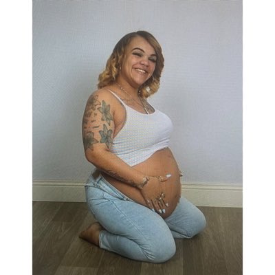 _cee2cold's tweet image. a little over a month &amp;amp; my sonshine will finally be here 🫶🏽🩵🥹