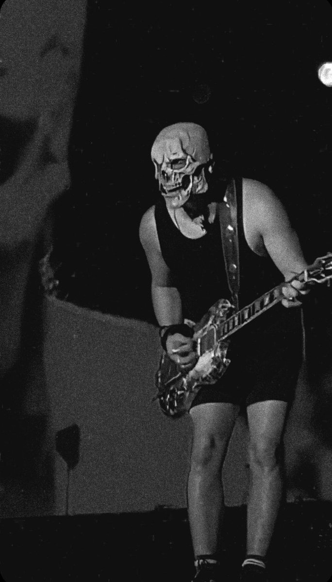 cami ✯ INTOXICARME FIJA tweet media