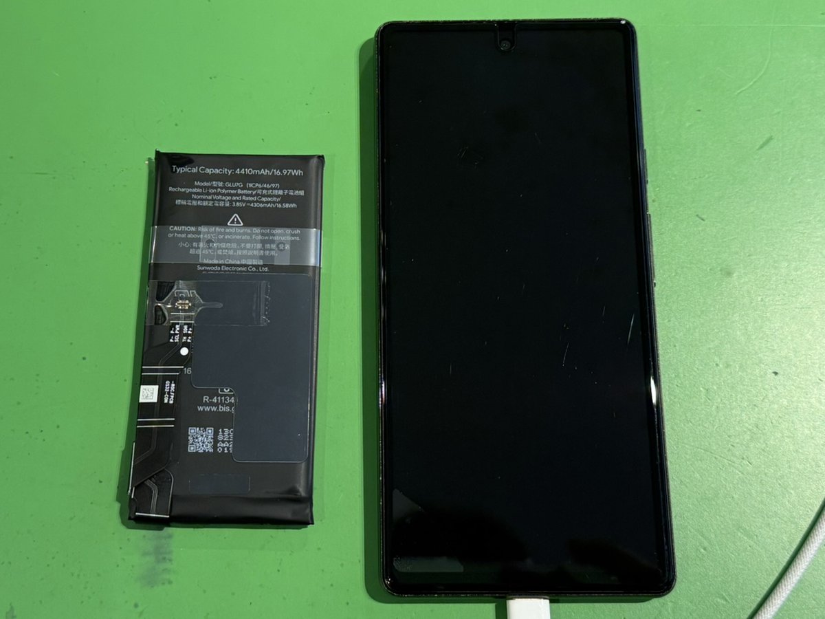 Google Pixel 6a バッテリー交換】 🔸症状：電池持ちが悪い 🔹修理内容