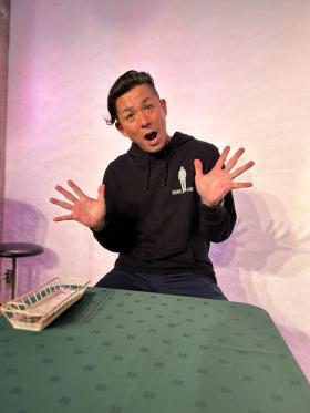 1/31　(土)

だめおたちの夜 　
（音倉での予約受付はございません

出演　森山栄治
ゲスト：川崎優作　北乃颯希 
MC 砂川禎一郎

開場17:15　開演17:45
料金　会場観覧¥5000+1drink¥500　 配信¥3000

詳細はこちら
otokura.jp/schedule2.php?…

＃音倉　#下北沢　＃ライブ