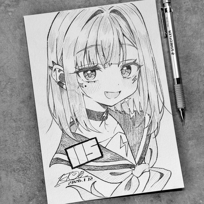 朝起きてからアナログ原画描きました✍🏻

ステッドラーのシャーペンカッコよくてお気に入り 