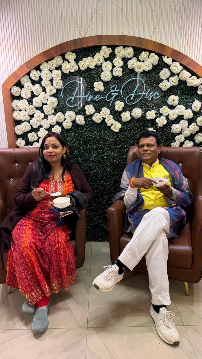 भारतीय जनता पार्टी के दरभंगा पूर्वी जिला अध्यक्ष, प्रखर  प्रवक्ता , नेक व्यक्तित्व, शालीन स्वभाव वाले मेरे प्रिये भाई बिनय जी को जन्मदिन की हार्दिक शुभकामनाएं.. 
महादेव आपको सदैव खुश रखें और आप खूब यश प्रतिष्ठा प्राप्त करें.
#happybirthday