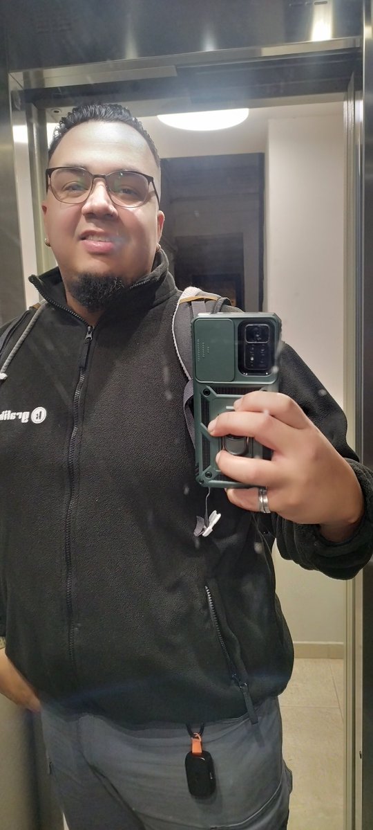 gio_david's tweet image. Adaptación!! (Puto espejo)