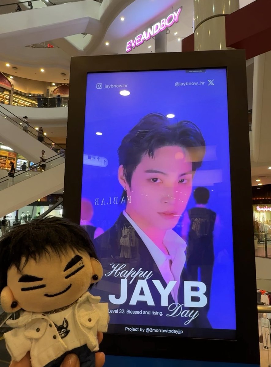 💙ป้ายด้านในห้าง
#ThirtyTrueJAYB 
#JAYB #제이비