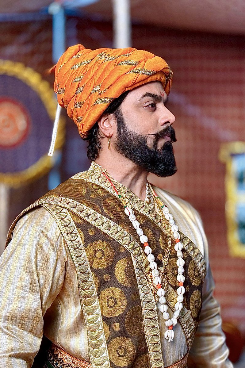 RAVISHRATHI2's tweet photo. Thank You Wisdom Tree Production For Giving Me This Legendary Role “ Shri. Chhatrapati Shivaji Ji Maharaj.. Jai Bhawani Jai Shivaji.. Jagdamb 😇🙏🏻🚩🪔🧿 https://t.co/9G9XJDb4zx